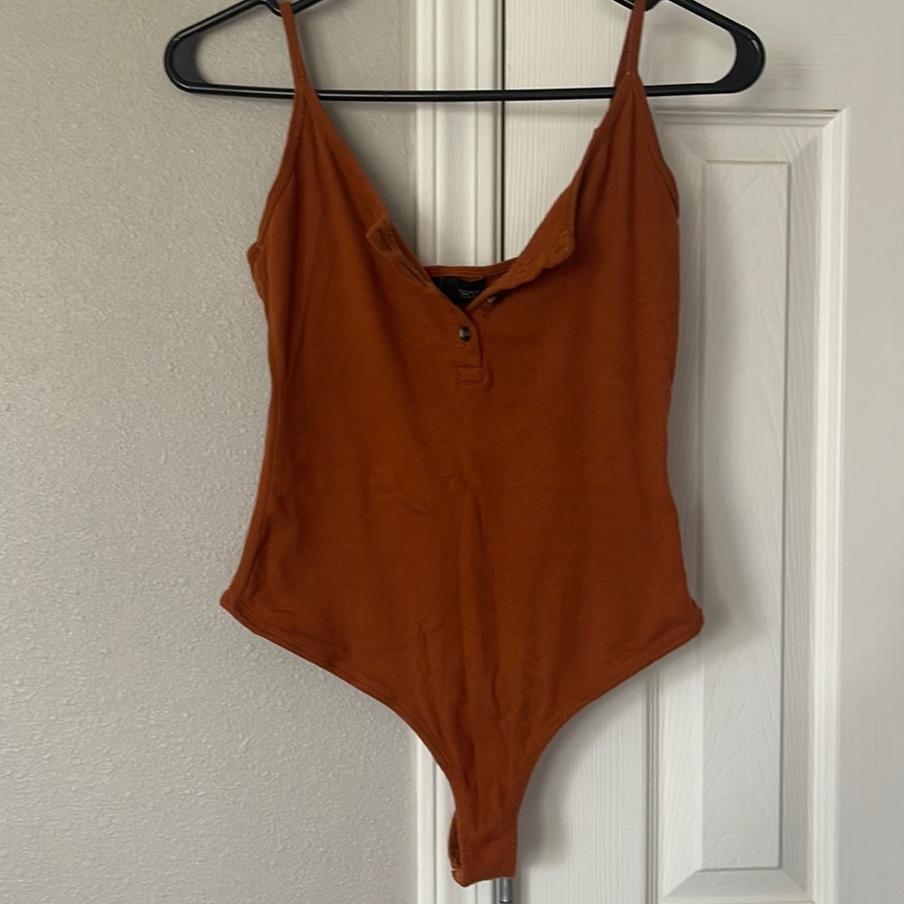 Derek heart body suit brick color size medium